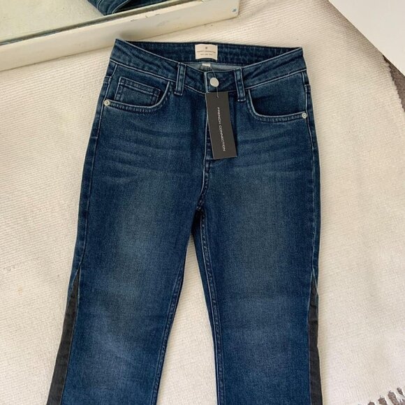 NWT French Connection Split Tone Raw Hem Flare Jeans Size 0 - Picture 7 of 12